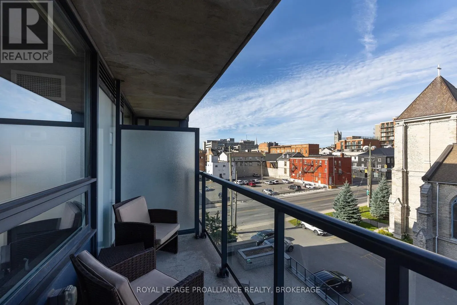501 - 121 QUEEN STREET #501