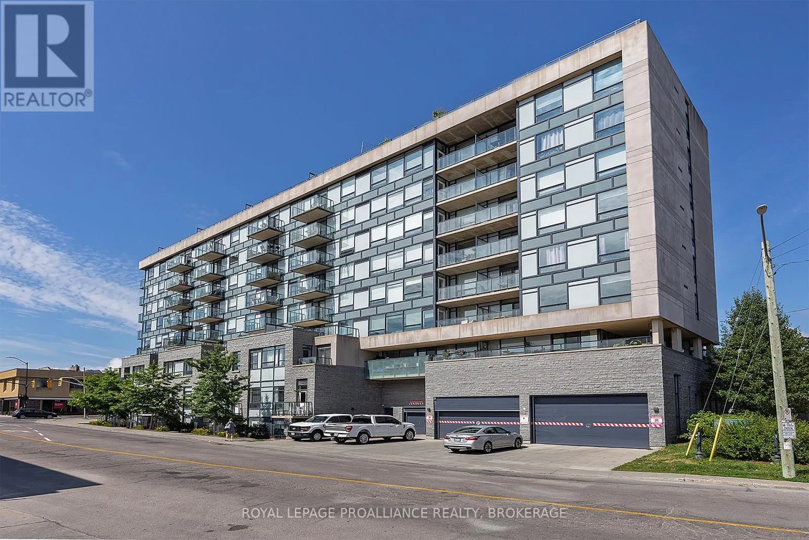 501 - 121 QUEEN STREET #501