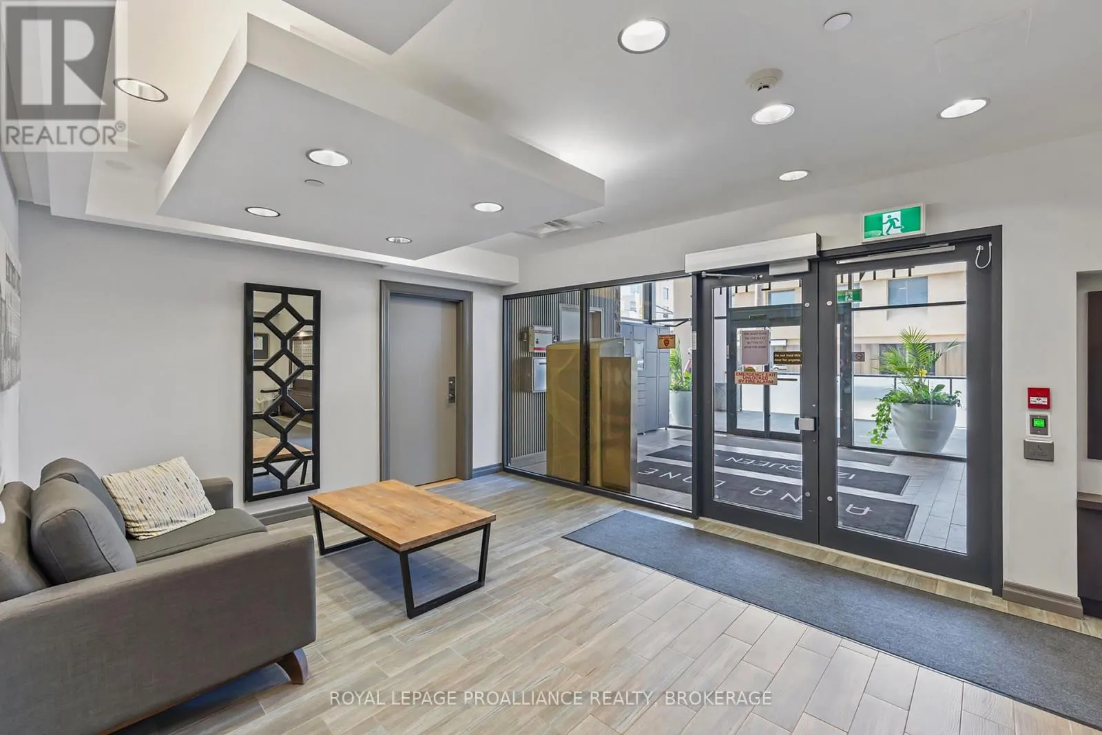 501 - 121 QUEEN STREET #501