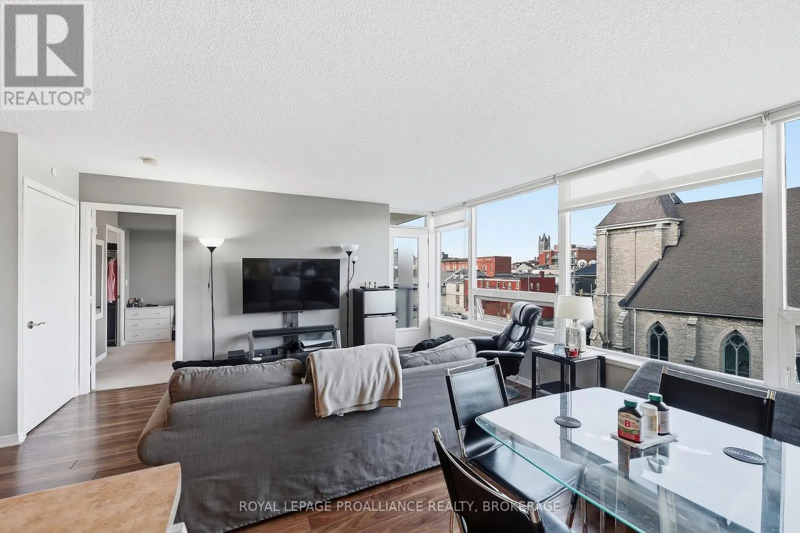 501 - 121 QUEEN STREET #501