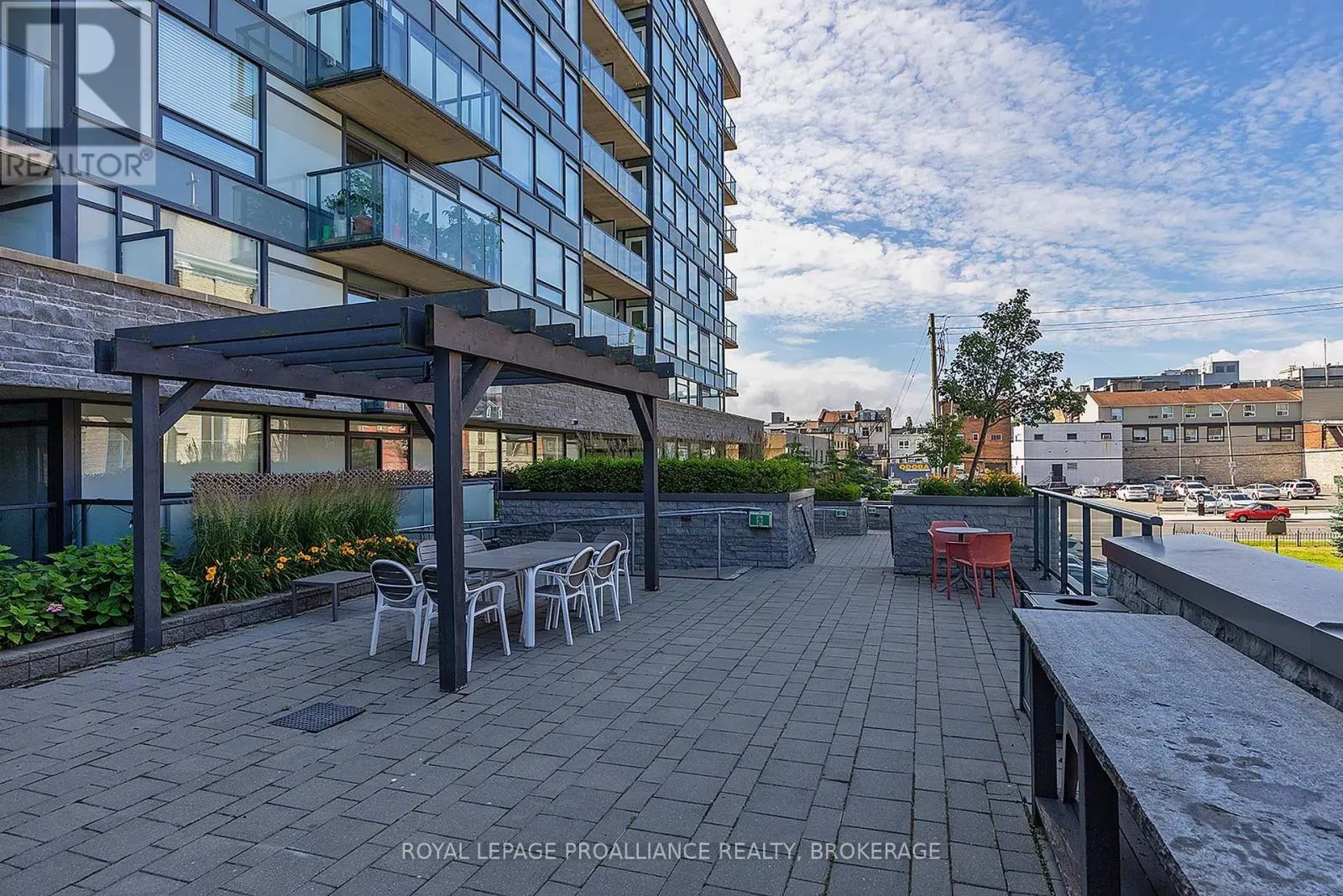501 - 121 QUEEN STREET #501