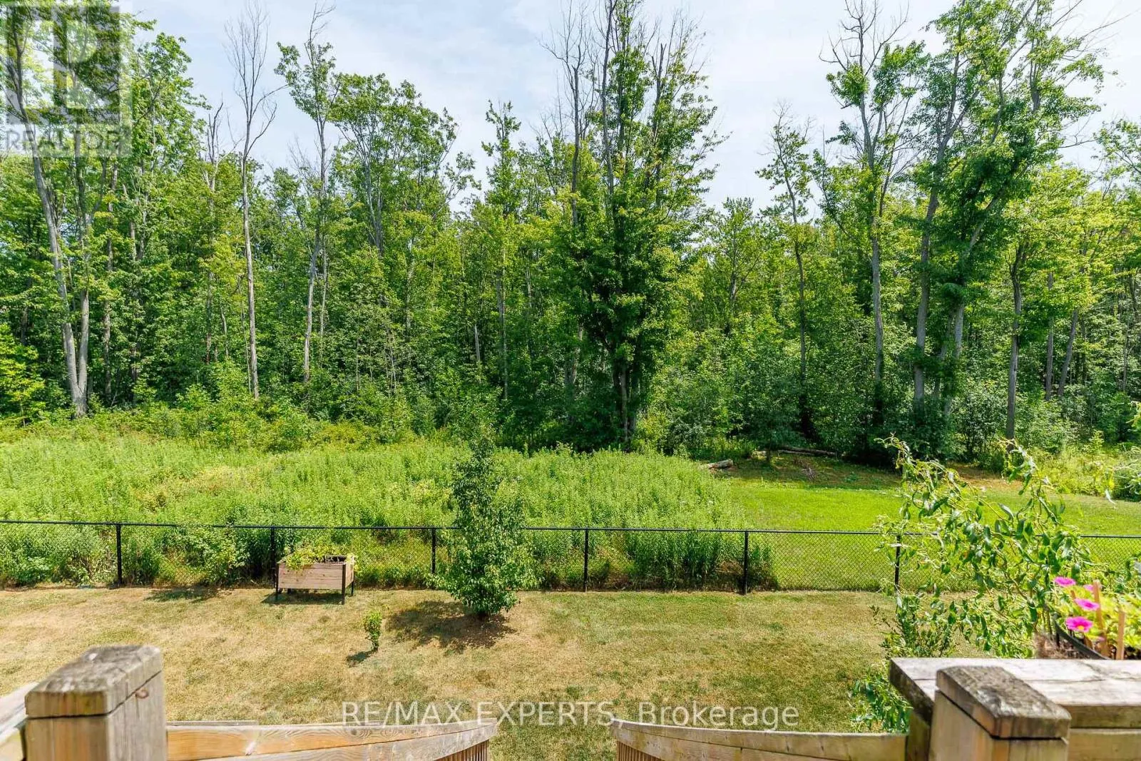 7 - 340 PROSPECT POINT ROAD