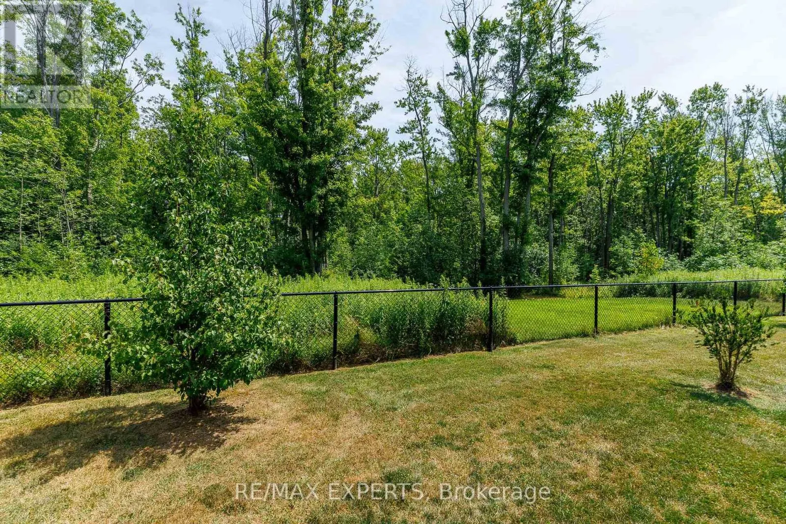 7 - 340 PROSPECT POINT ROAD