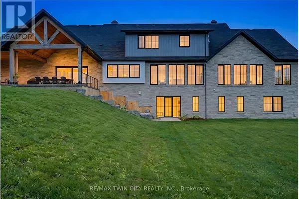 742 COUNTRY SQUIRE ROAD