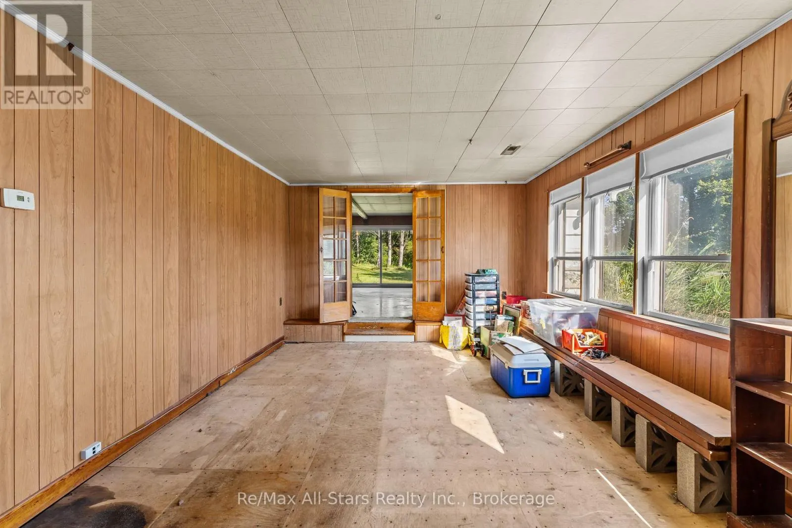 202 WEST STREET S