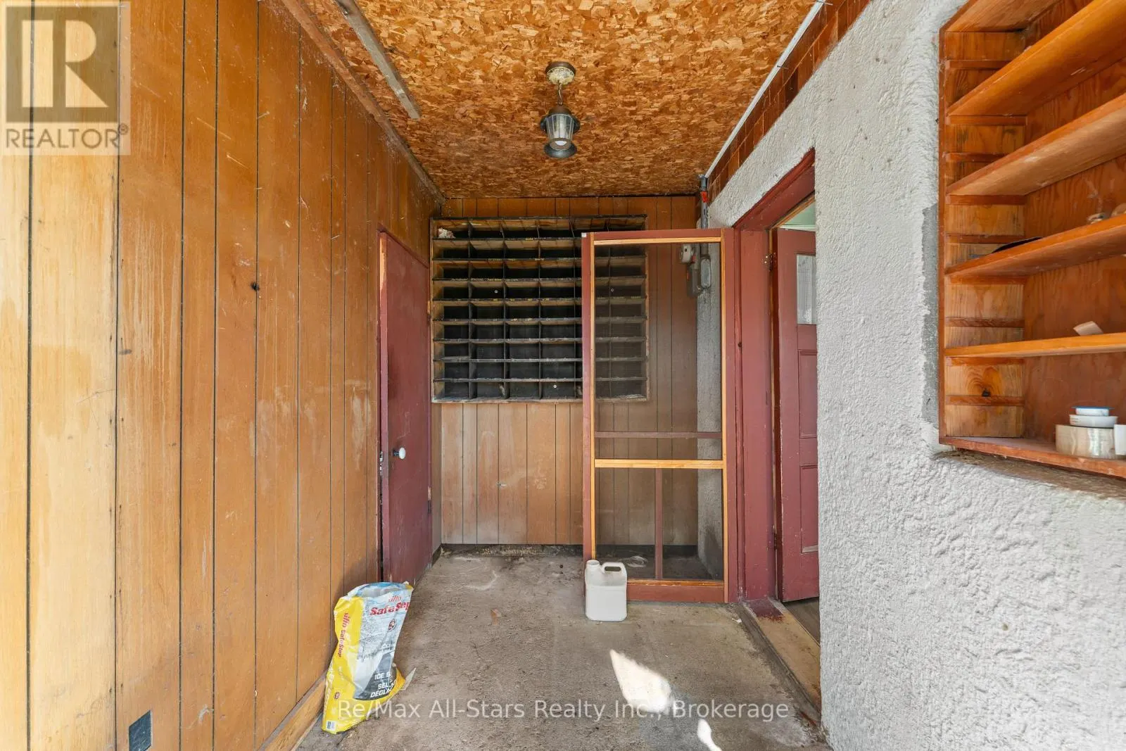 202 WEST STREET S