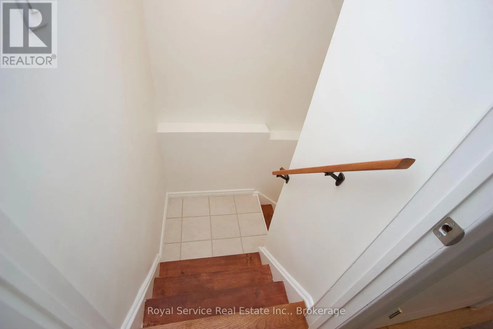 26 SANDERS DRIVE