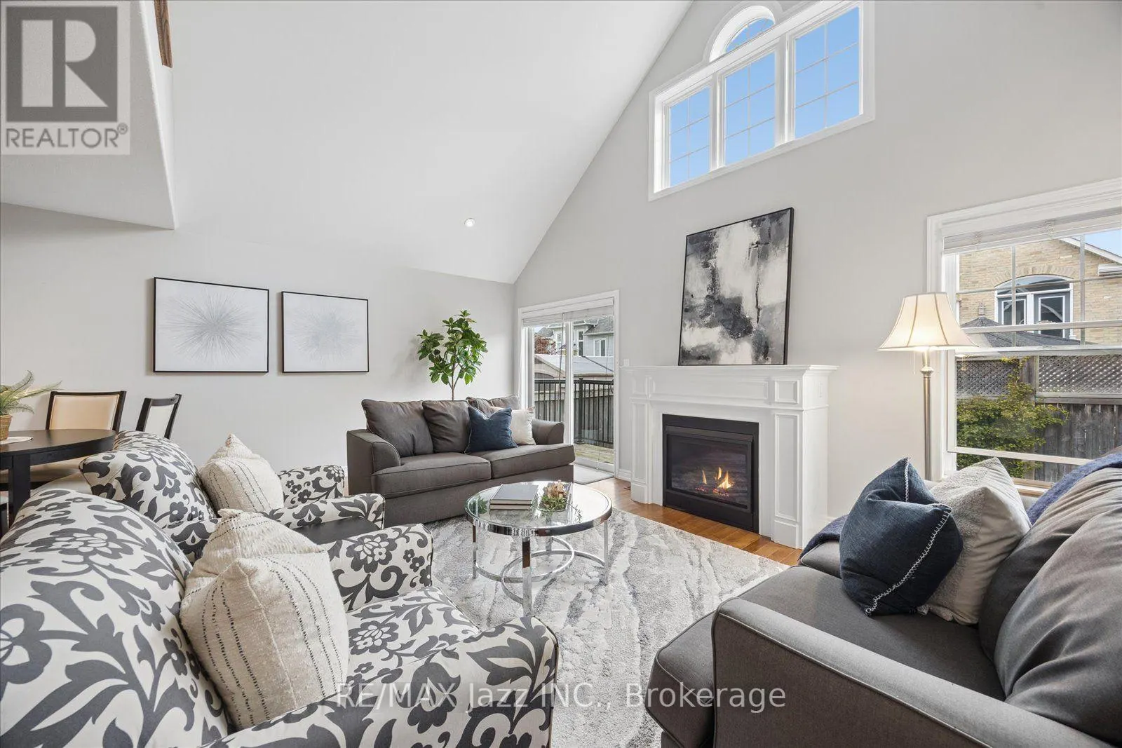 11 BIGWOOD CRESCENT