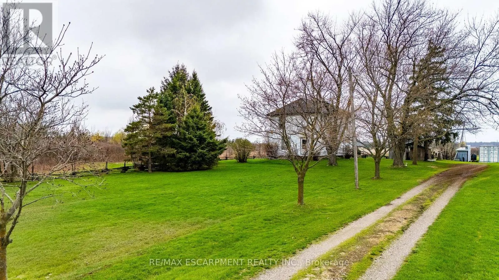 335 MCKENZIE ROAD