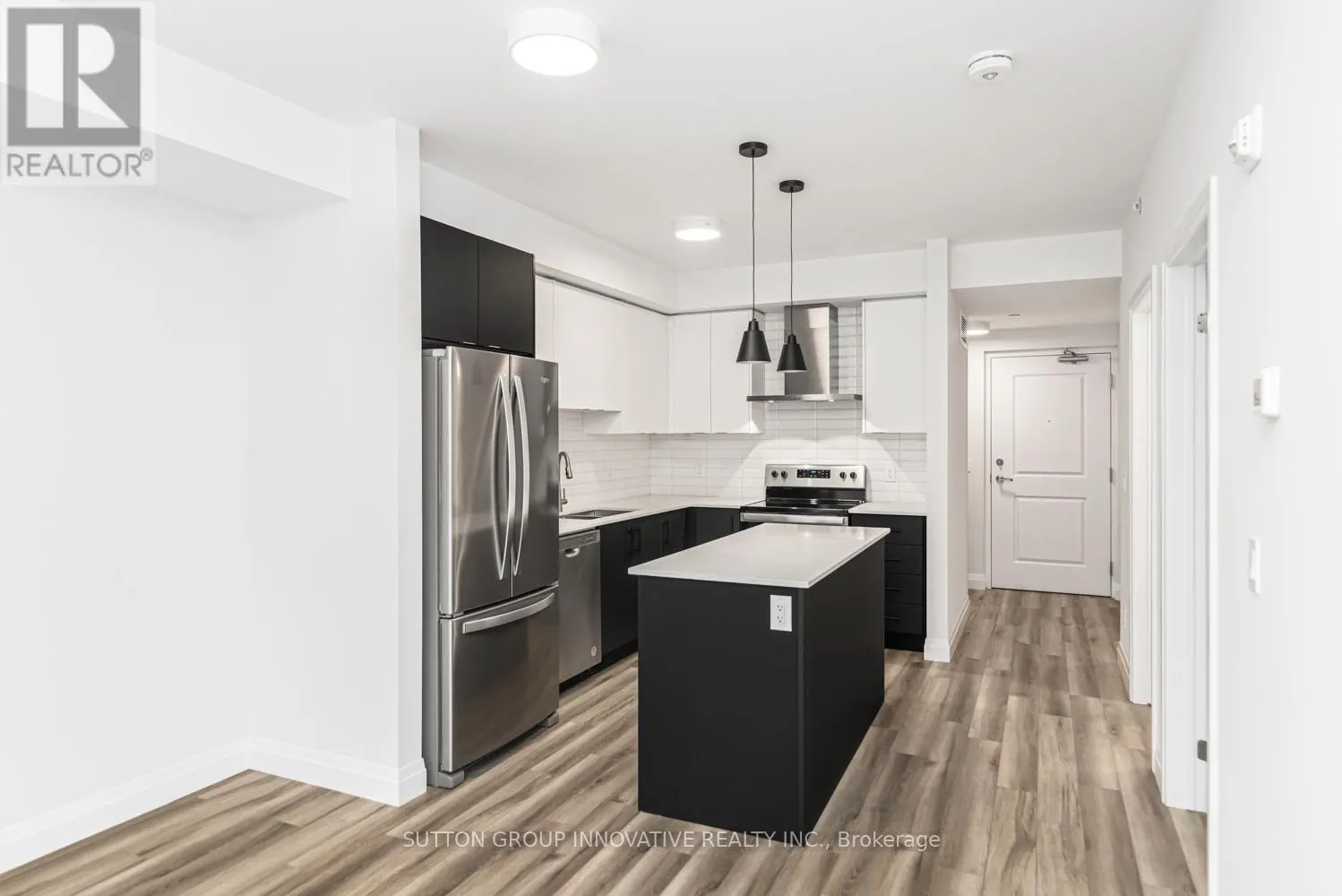 105 - 153 WILSON STREET W
