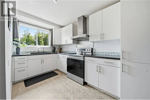 31 - 35 RHONDA ROAD
