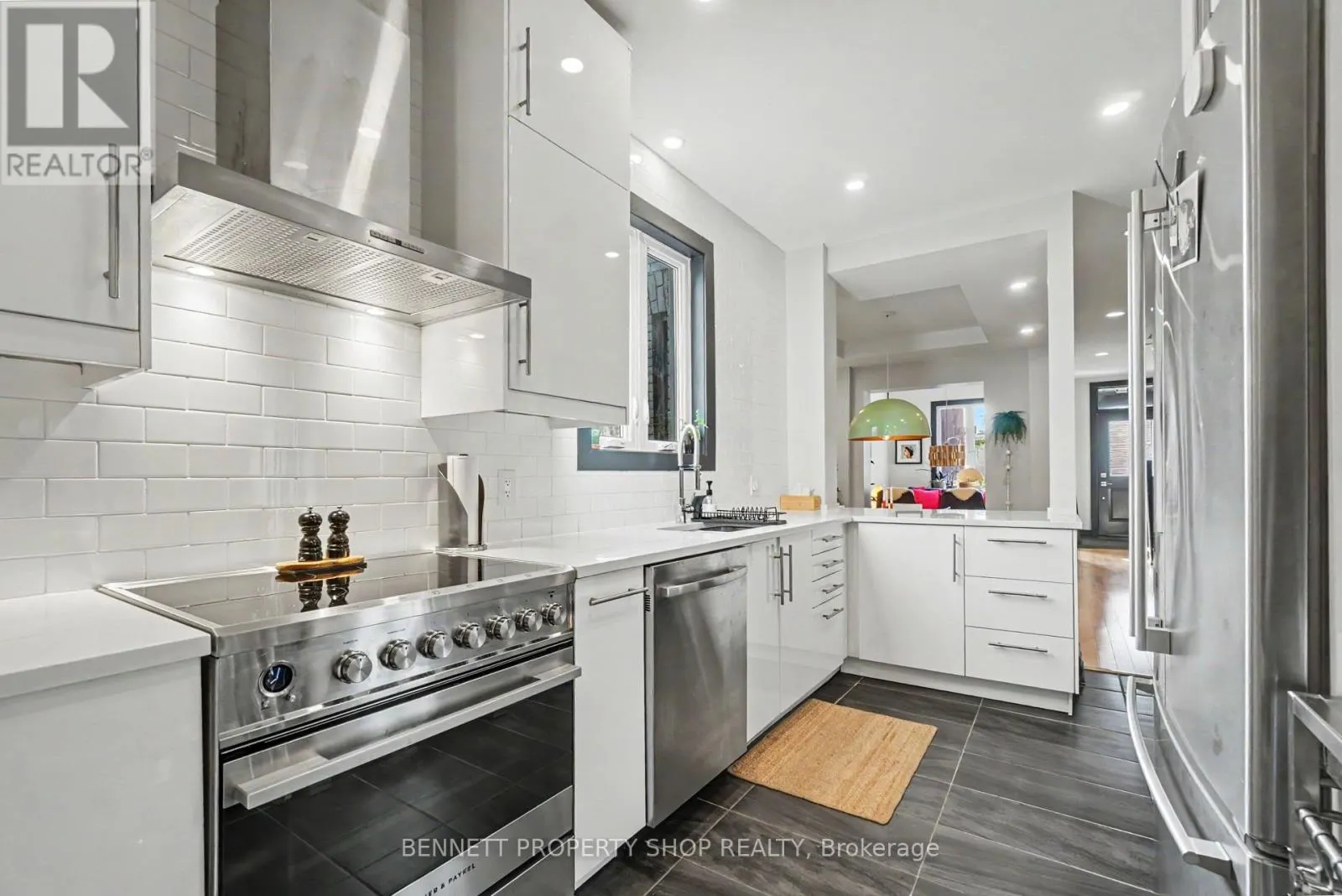 273 ARLINGTON AVENUE