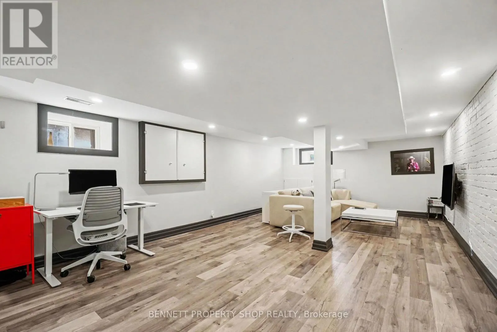 273 ARLINGTON AVENUE