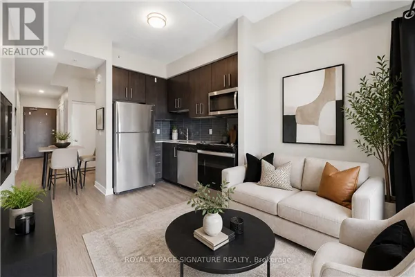 1103 - 15 QUEEN STREET S