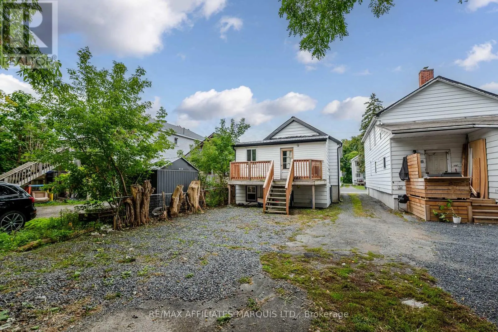 95 LEFEBVRE AVENUE