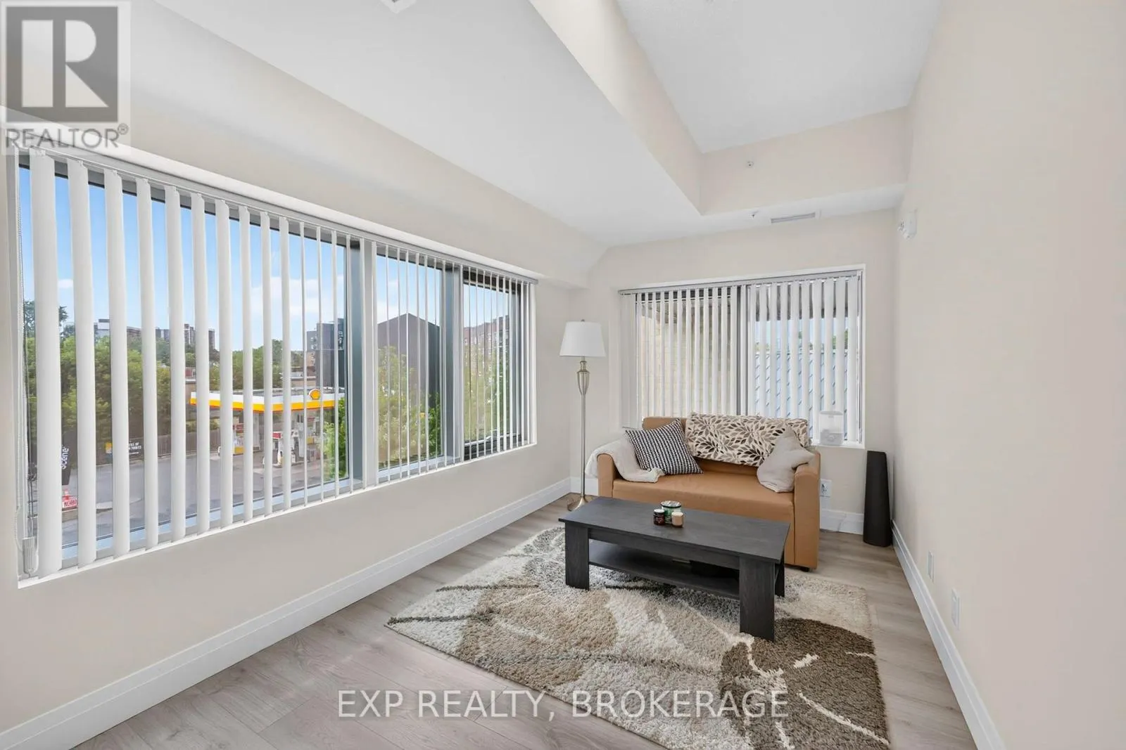 326 - 652 PRINCESS STREET #326