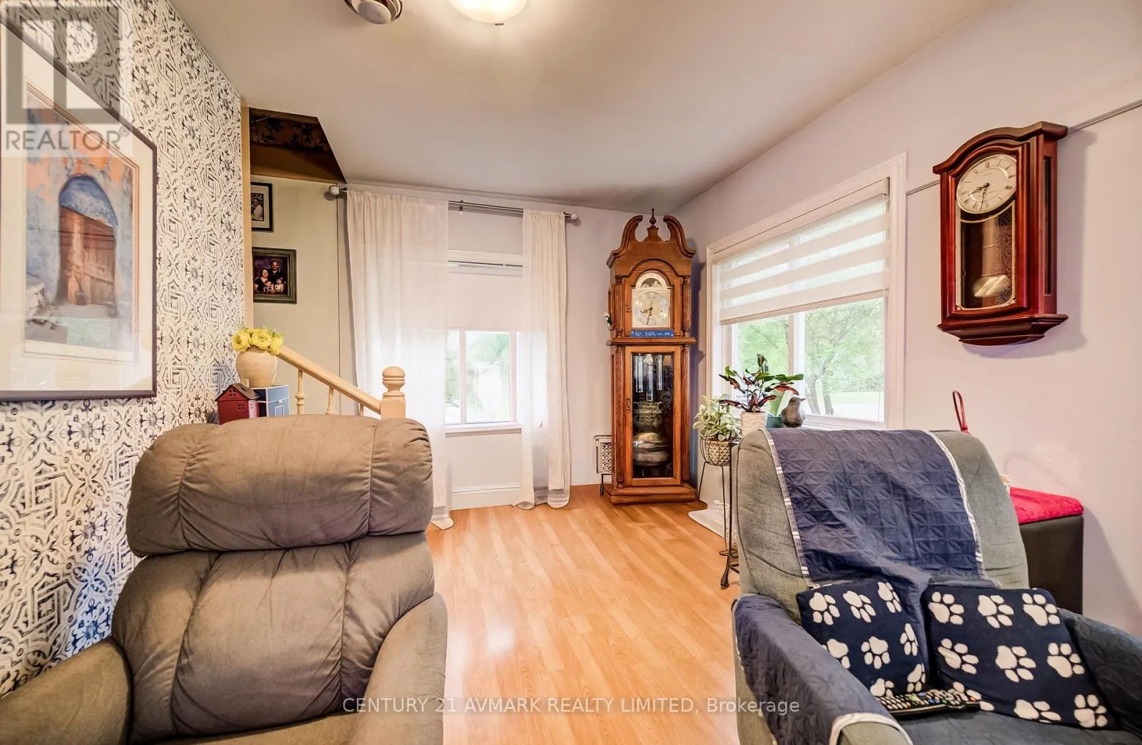803 FOSS ROAD