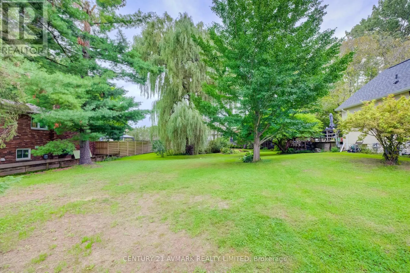 803 FOSS ROAD