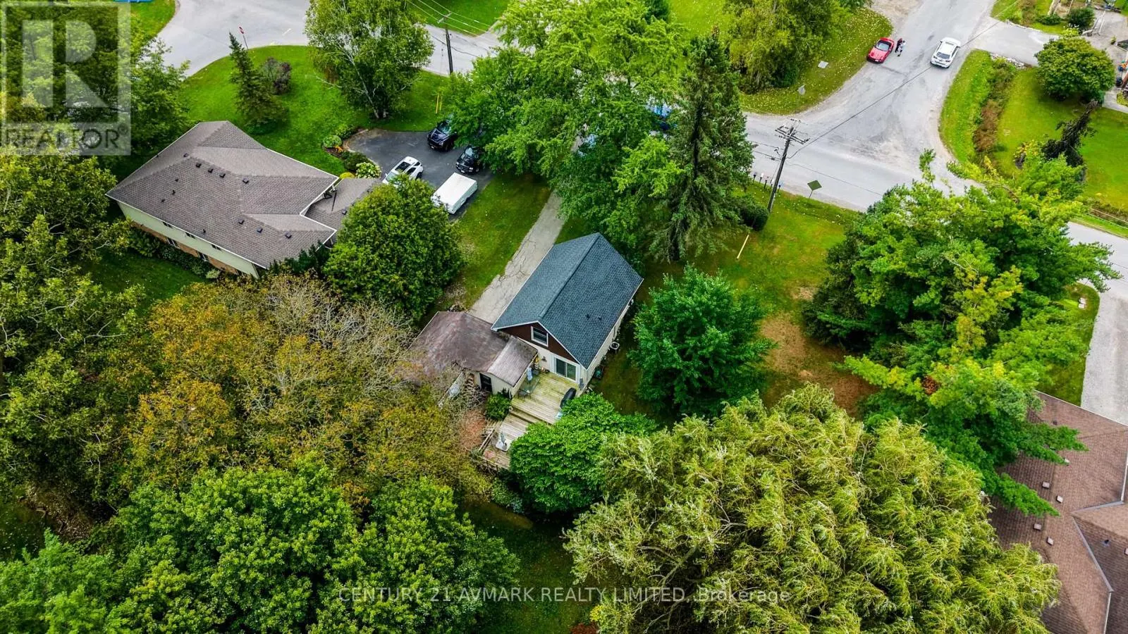 803 FOSS ROAD