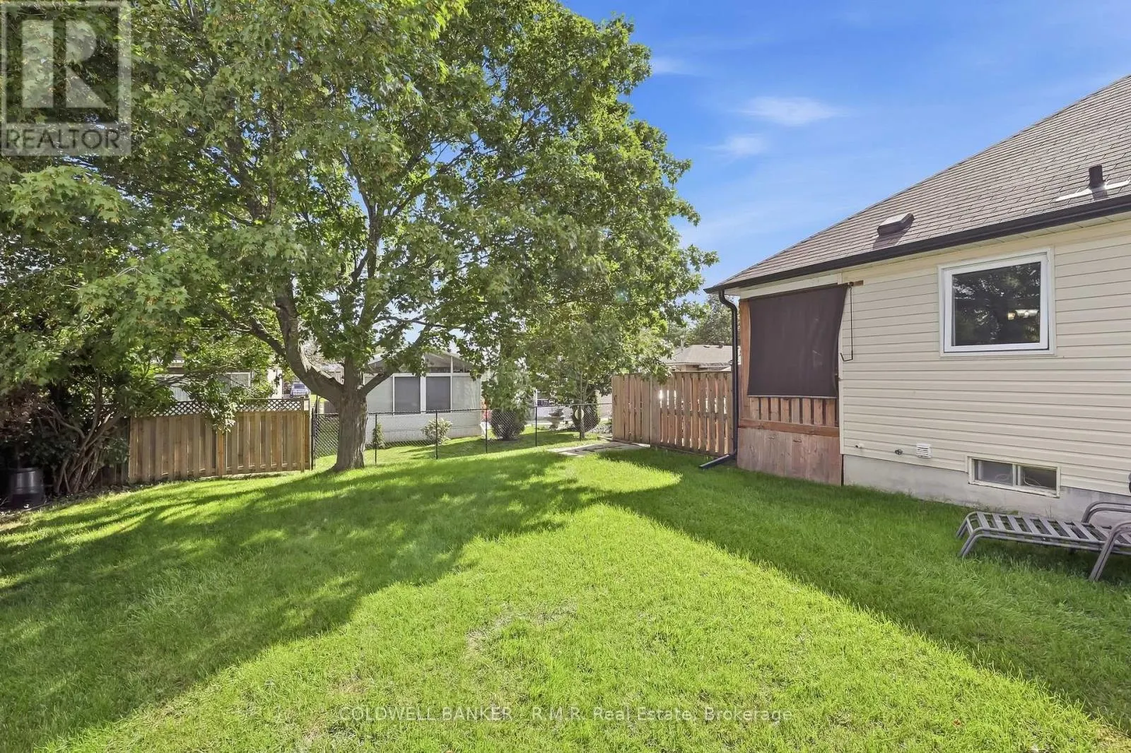 25 CEDAR COURT