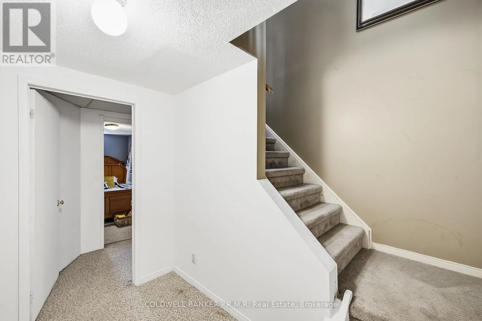 25 CEDAR COURT