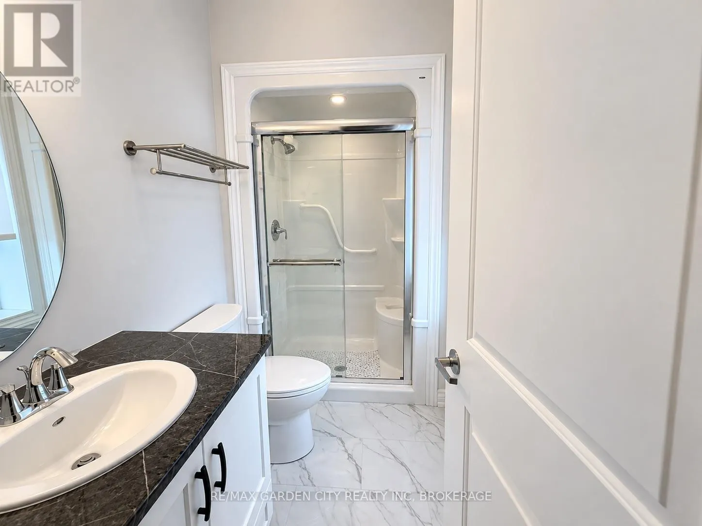 304 - 529 SOUTH PELHAM ROAD #304