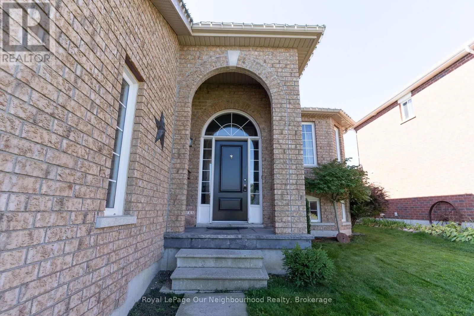 99 SWEETNAM DRIVE