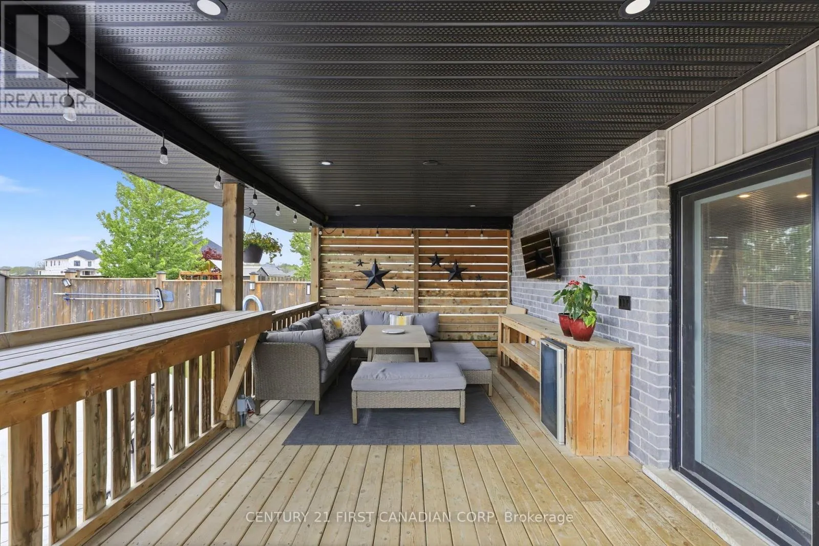 12 GLENWOOD STREET