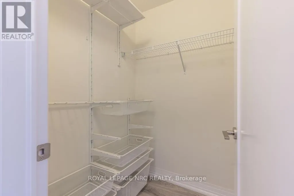 412 - 10 CONCORD PLACE #412