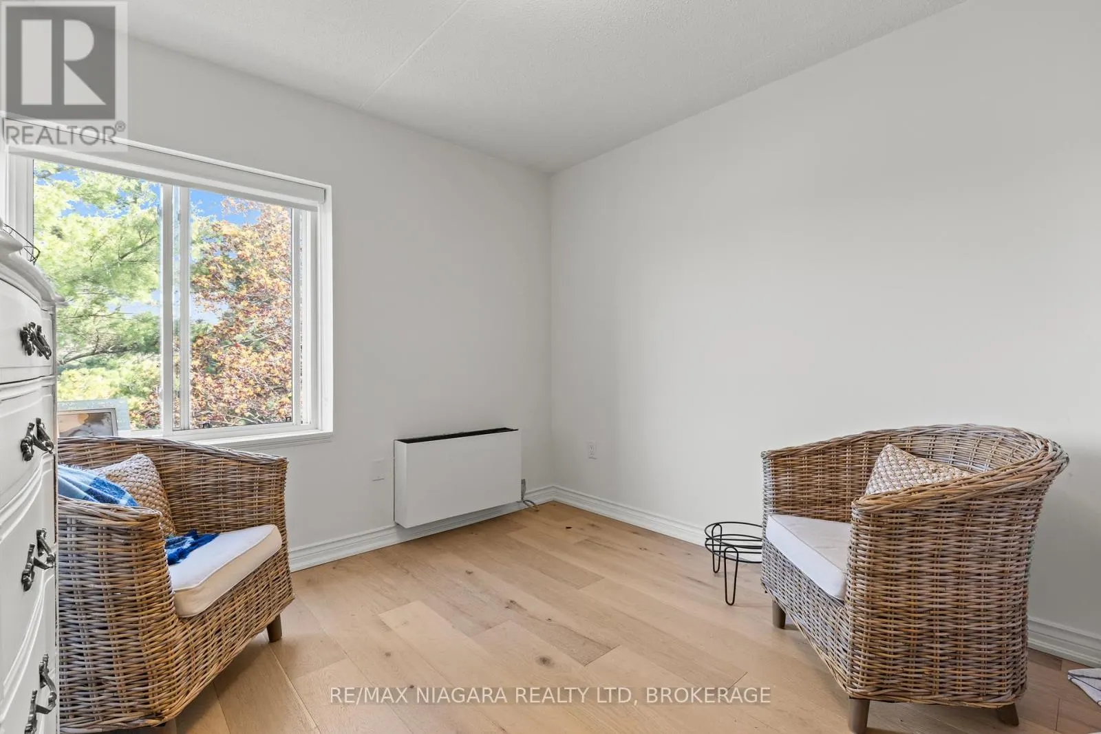 403 - 61 PAFFARD STREET #403