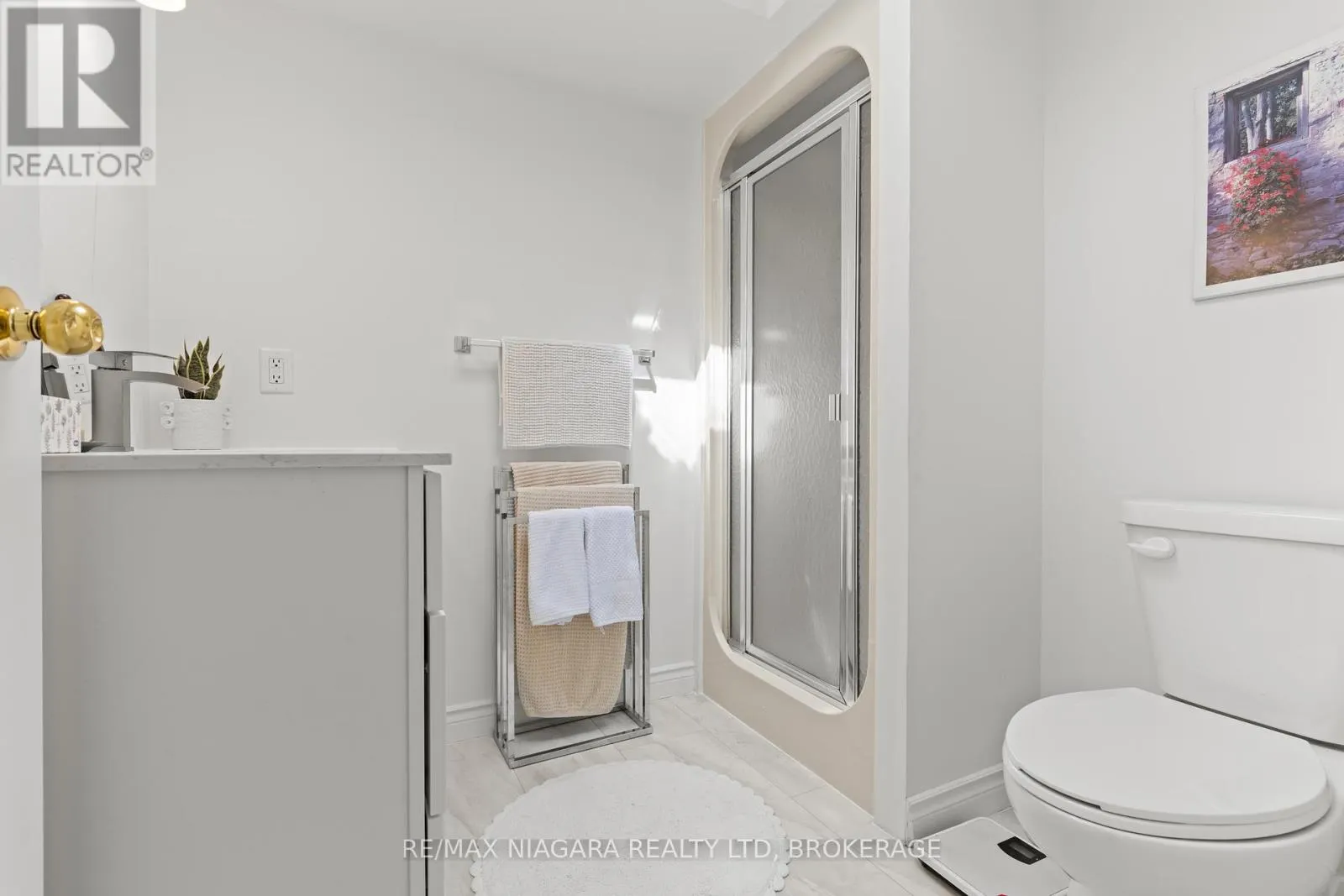 403 - 61 PAFFARD STREET #403