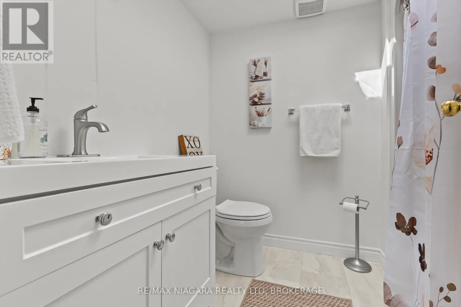 403 - 61 PAFFARD STREET #403