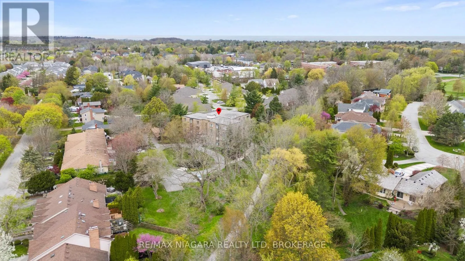 403 - 61 PAFFARD STREET #403