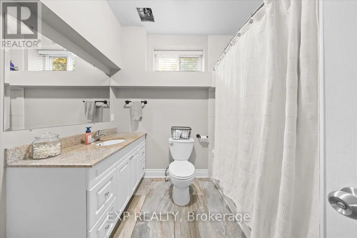 72 DARCYS WAY