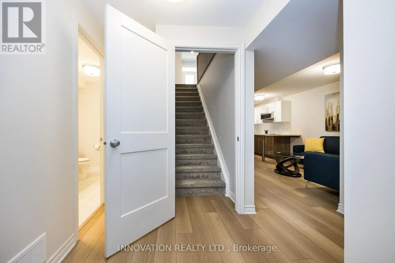 60 KAYENTA STREET