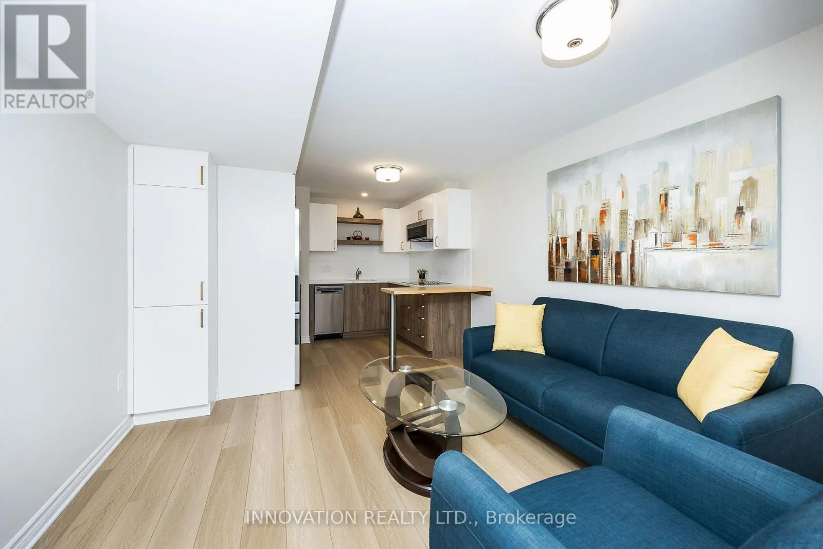 60 KAYENTA STREET