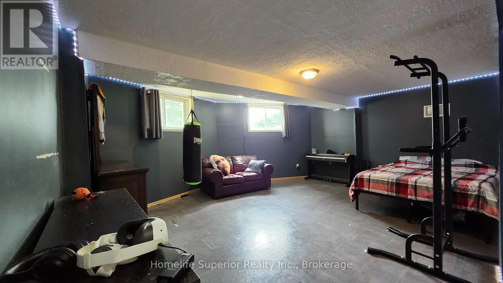 32 WILDROSE CIRCLE