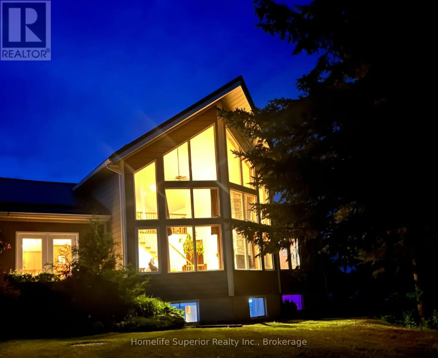 32 WILDROSE CIRCLE