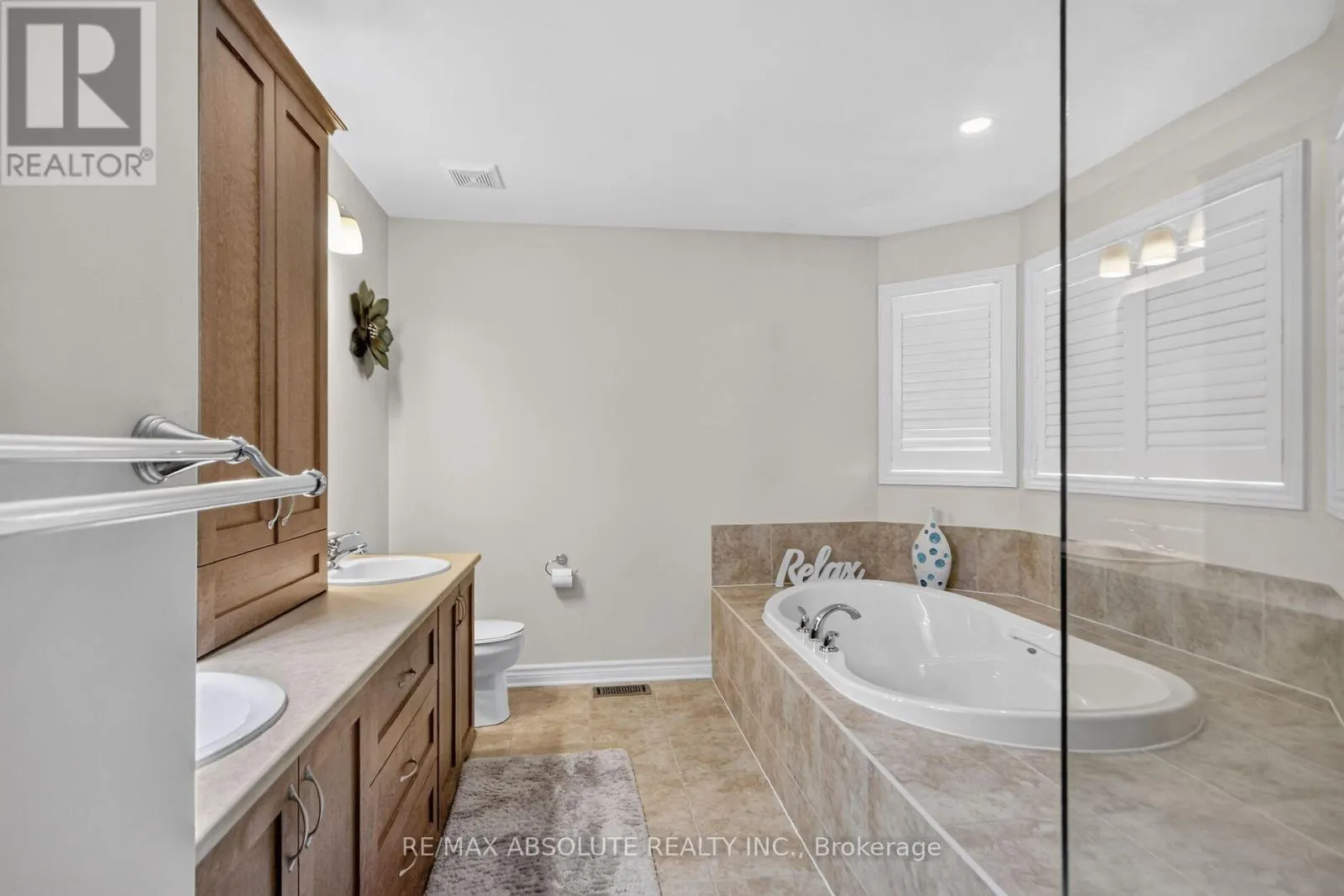 157 BUFFLEHEAD WAY W