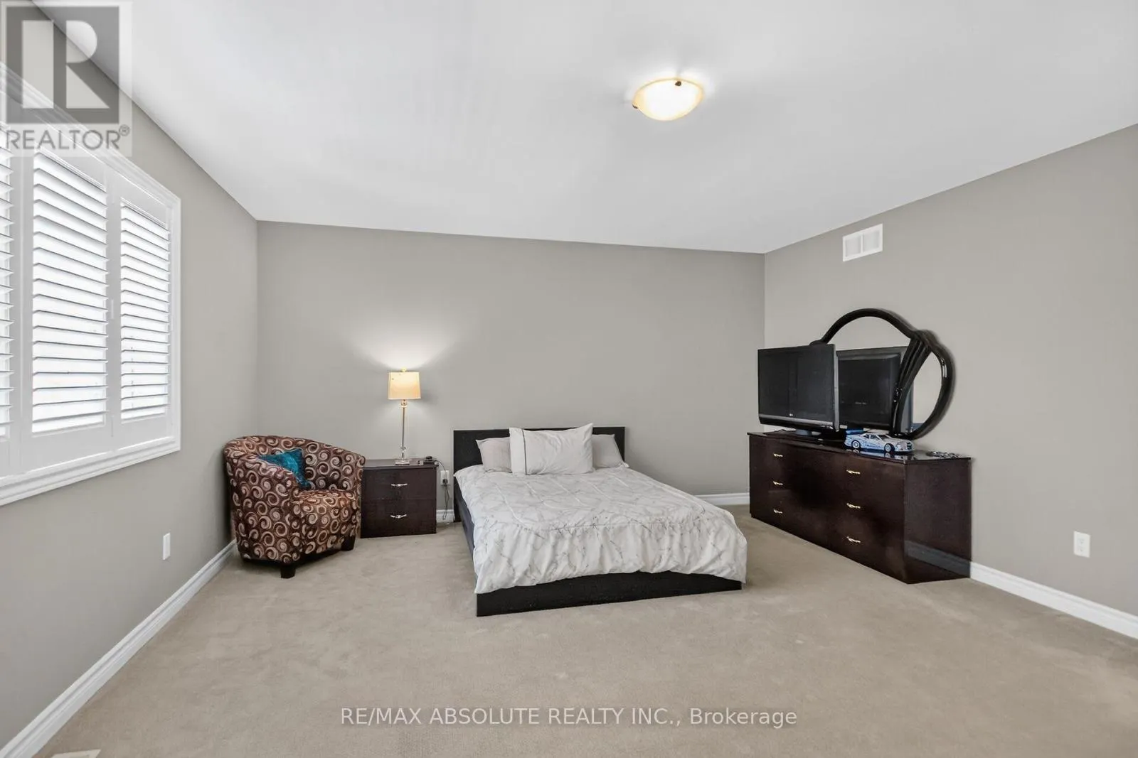 157 BUFFLEHEAD WAY W