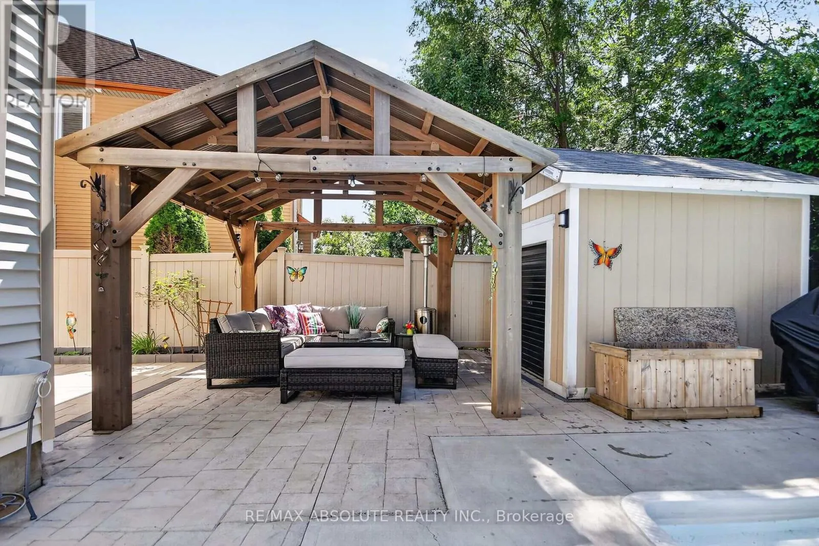 157 BUFFLEHEAD WAY W