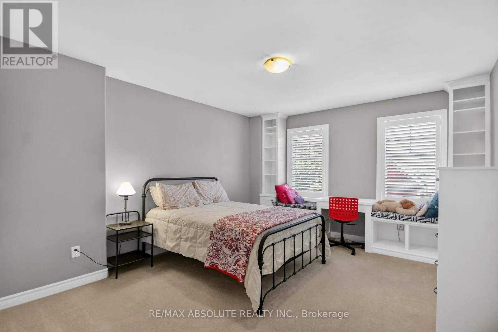 157 BUFFLEHEAD WAY W