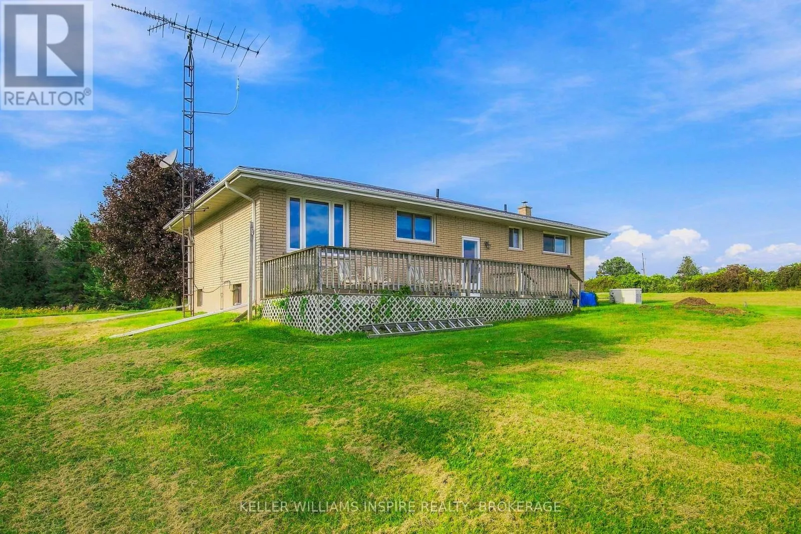 15 SOUTH SHORE ROAD