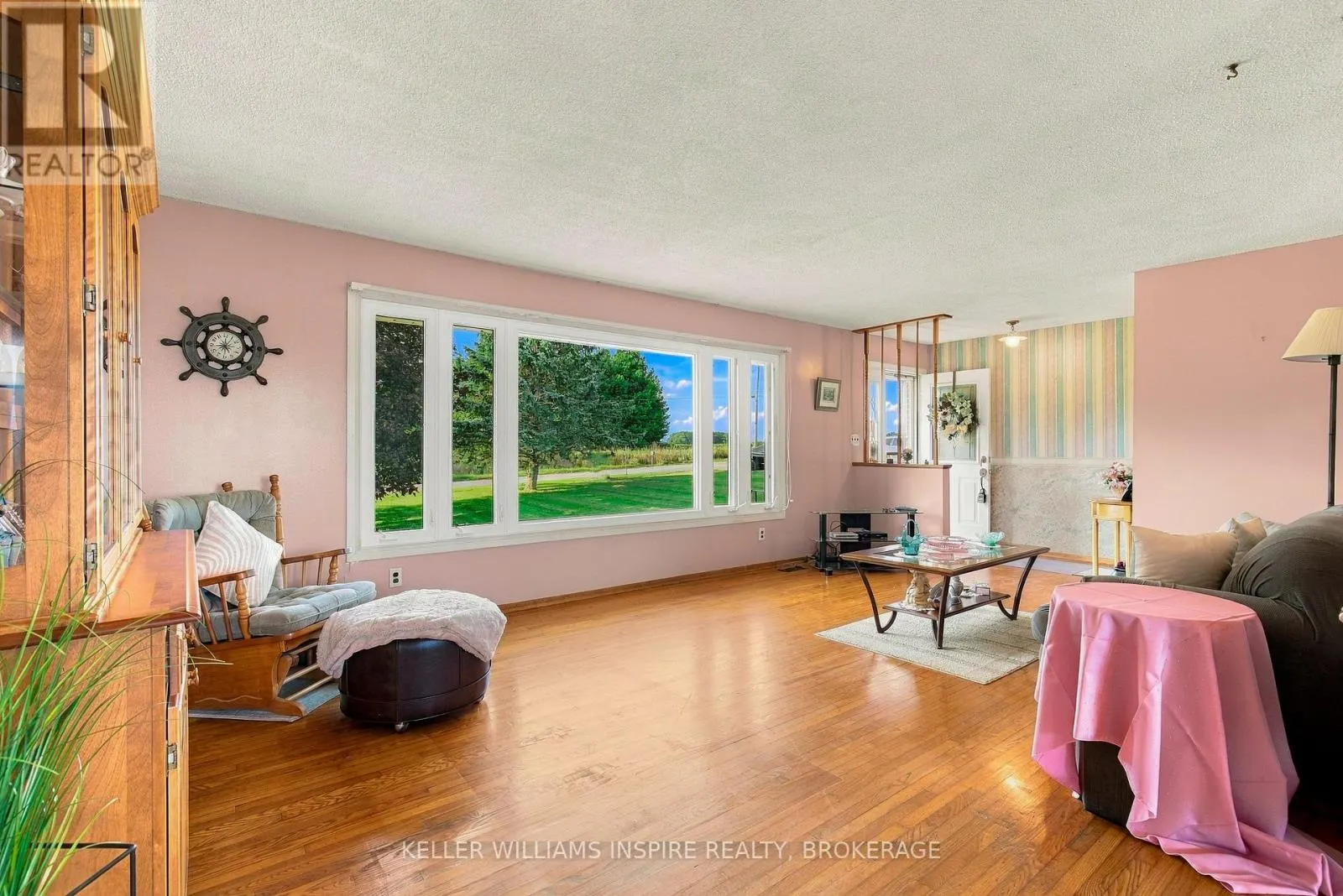 15 SOUTH SHORE ROAD