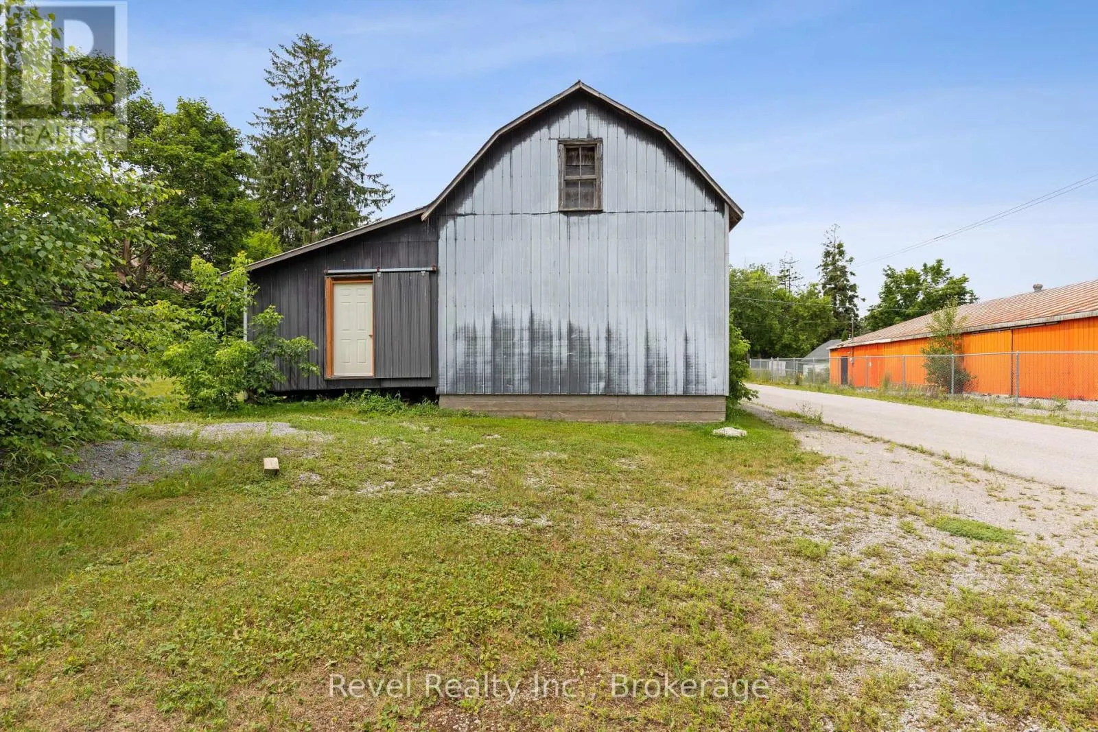 1718 KIRKFIELD ROAD
