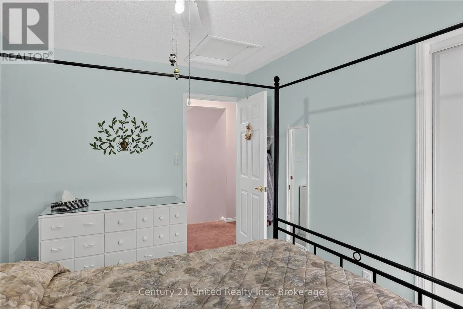 1392 LILLICO CRESCENT