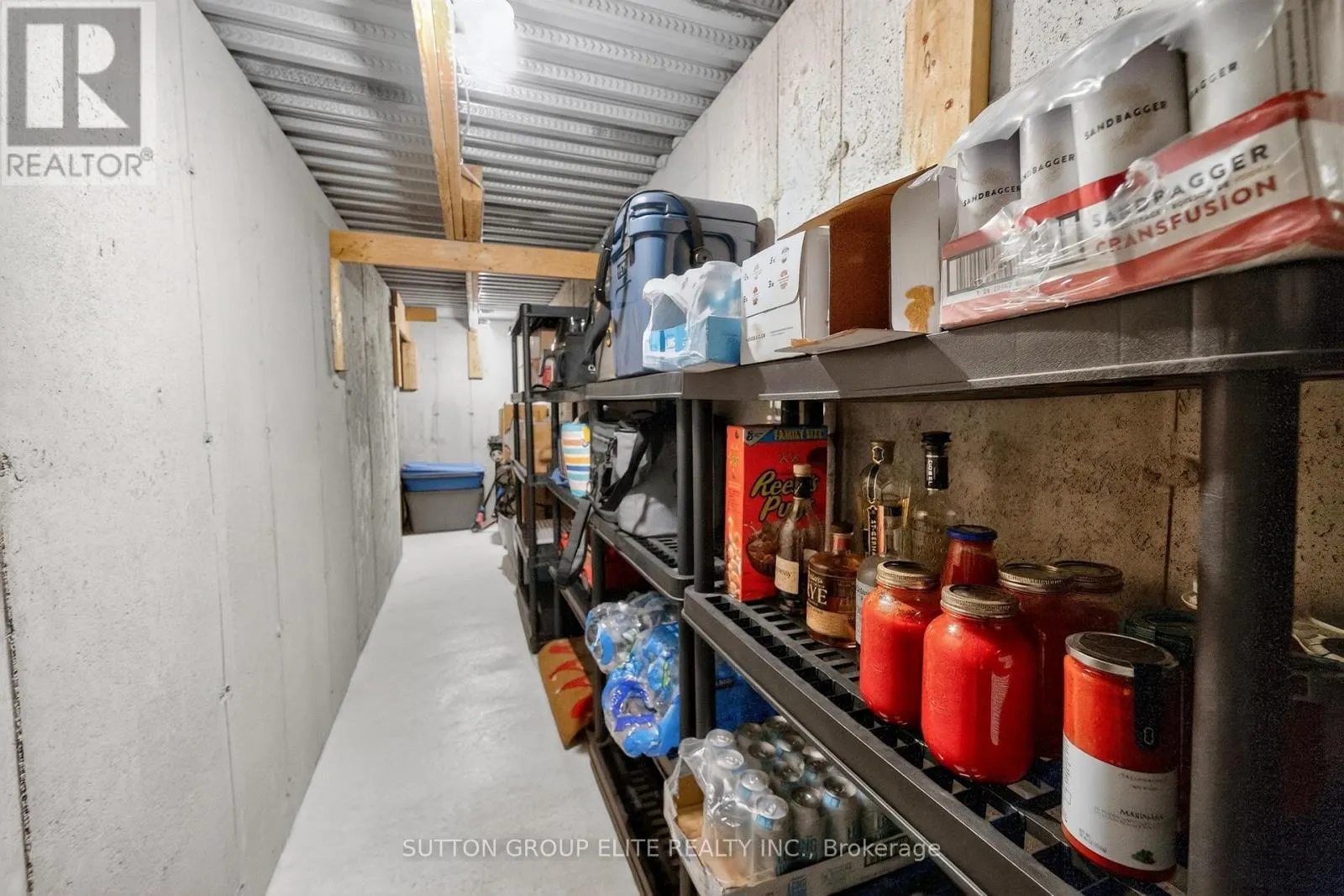 95 ELLIOT AVENUE W
