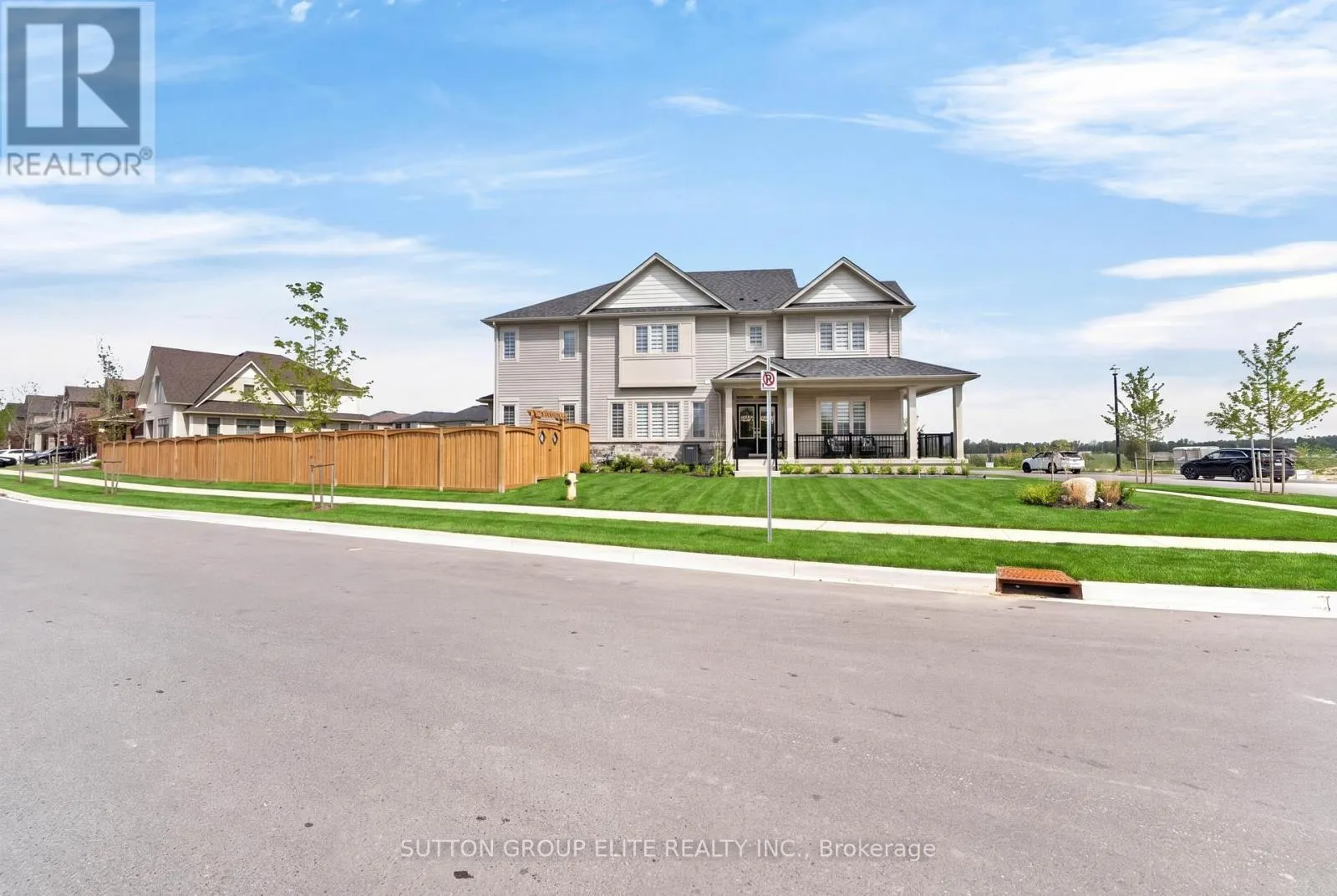 95 ELLIOT AVENUE W