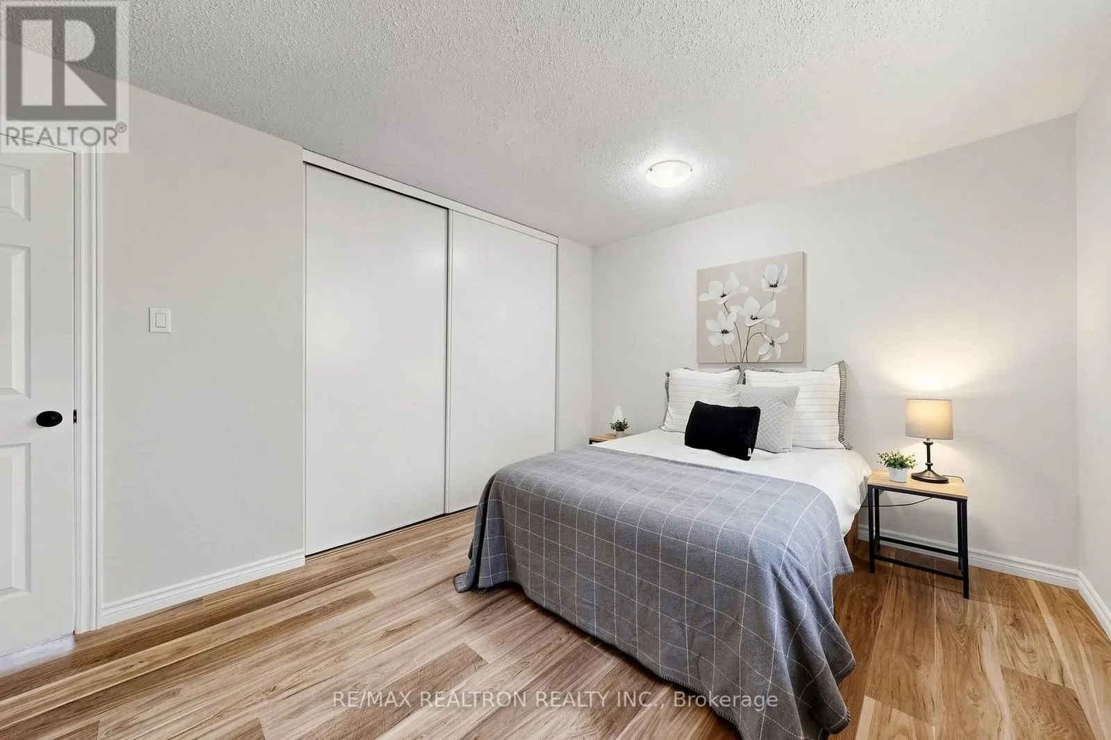 938 WHITEFIELD DRIVE