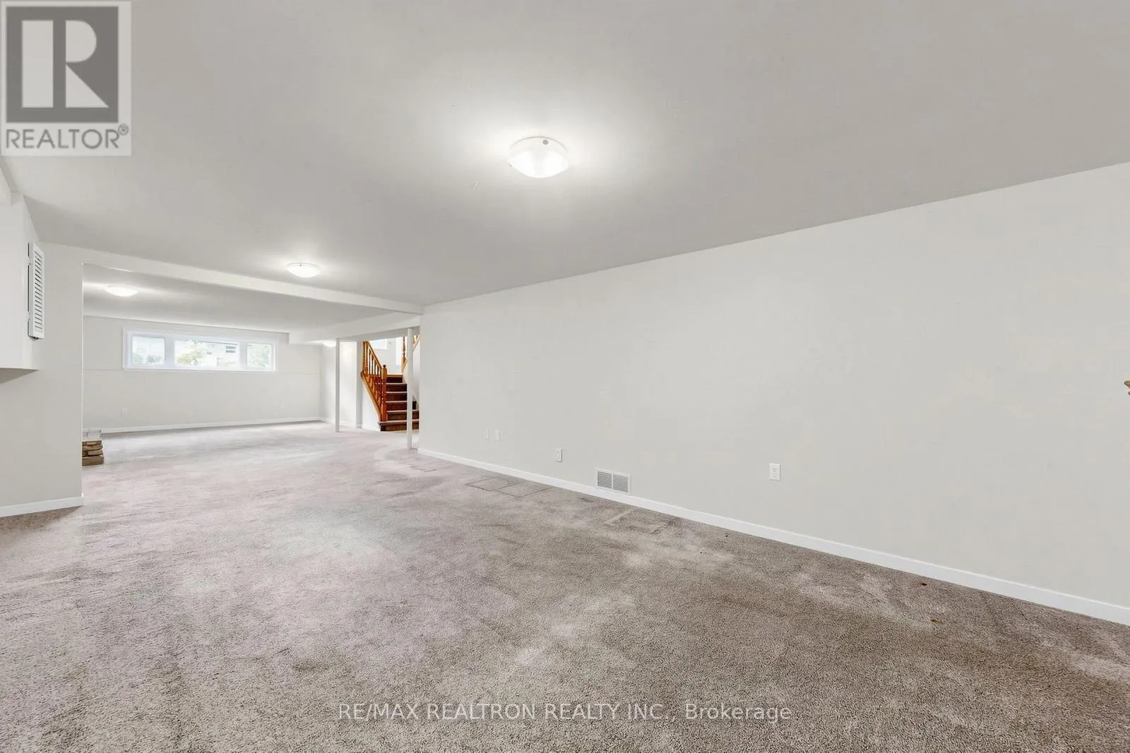 938 WHITEFIELD DRIVE